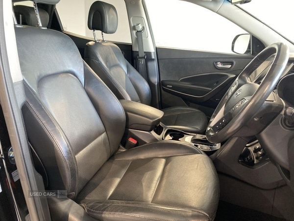 Used Hyundai Santa Fe 2017 for sale - 76729234: Photo 12