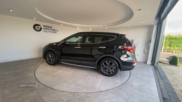 Used Hyundai Santa Fe 2017 for sale - 76729234: Photo 4