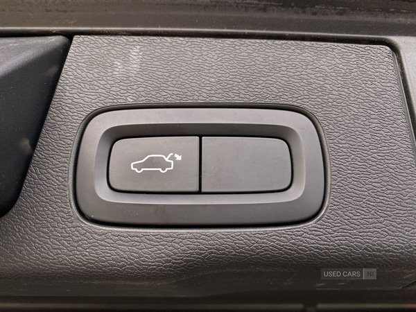 Used Volvo XC60 2020 for sale - 76138898: Photo 8