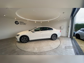 Used Volkswagen Passat 2020 for sale - 76523171: Photo