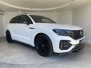 2022 - 3.0 V6 TDI 4Motion Black Edition 5dr Tip Auto