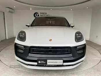 Used Porsche Macan 2022 for sale - 77030554: Photo
