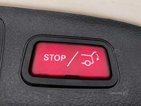 Used Mercedes-Benz GLA 2023 for sale - 76672083: Photo 16