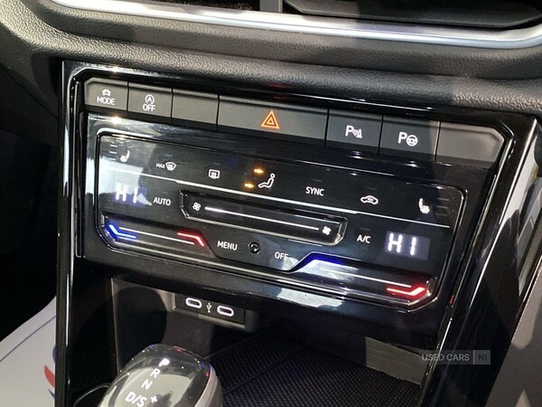 Used Volkswagen T-Roc 2022 for sale - 76513541: Photo 26