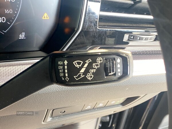 Used Volkswagen Touareg 2022 for sale - 77550876: Photo 32