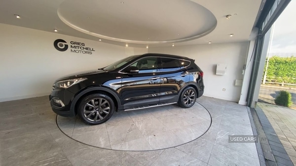 Used Hyundai Santa Fe 2017 for sale - 76753785: Photo 3