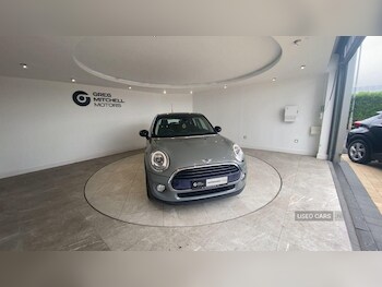 Used MINI Hatch 2017 for sale - 75601680: Photo