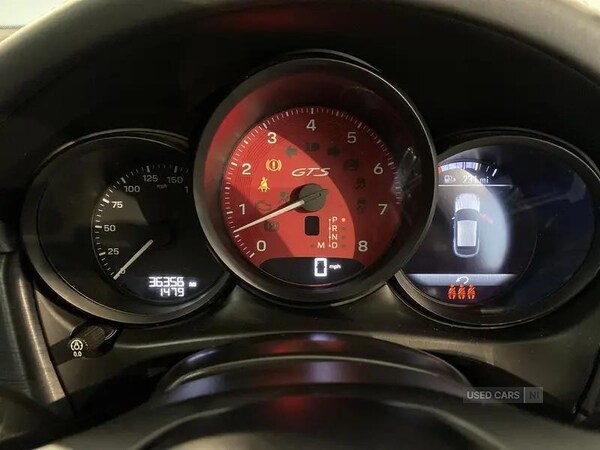 Used Porsche Macan 2022 for sale - 76965771: Photo 22