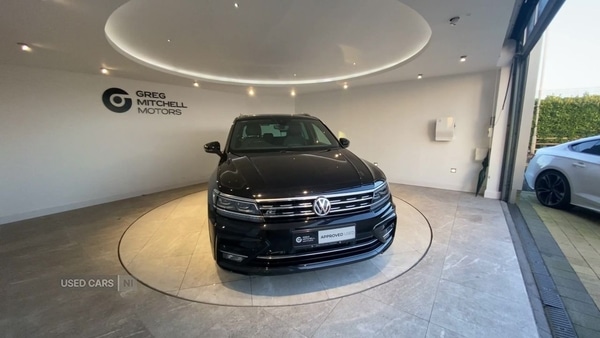 Used Volkswagen Tiguan 2017 for sale - 76998610: Photo 2