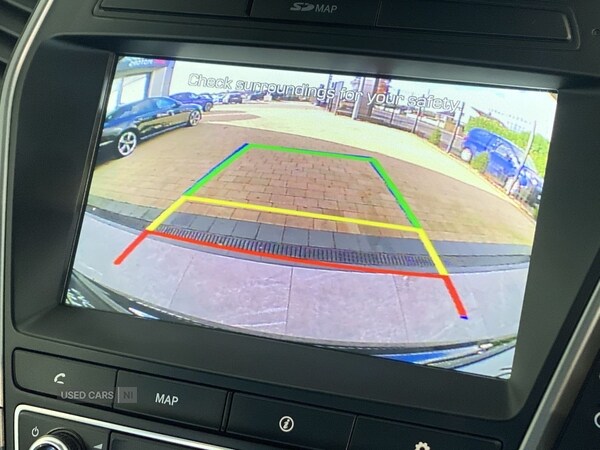 Used Hyundai Santa Fe 2017 for sale - 76998221: Photo 32