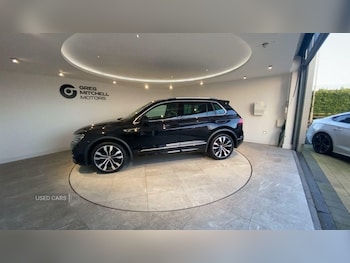 Used Volkswagen Tiguan 2017 for sale - 77021600: Photo