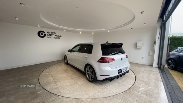 Used Volkswagen Golf 2018 for sale - 77306562: Photo 2