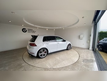 Used Volkswagen Golf 2018 for sale - 77306562: Photo