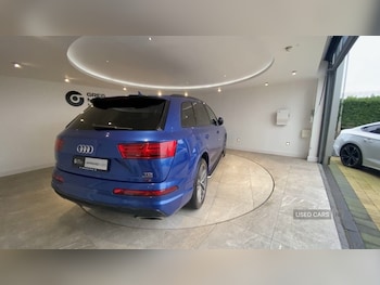 Used Audi Q7 2017 for sale - 77021729: Photo