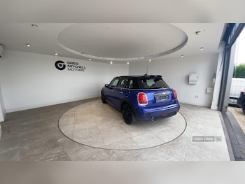 Used MINI Hatch 2019 for sale - 79318173: Photo