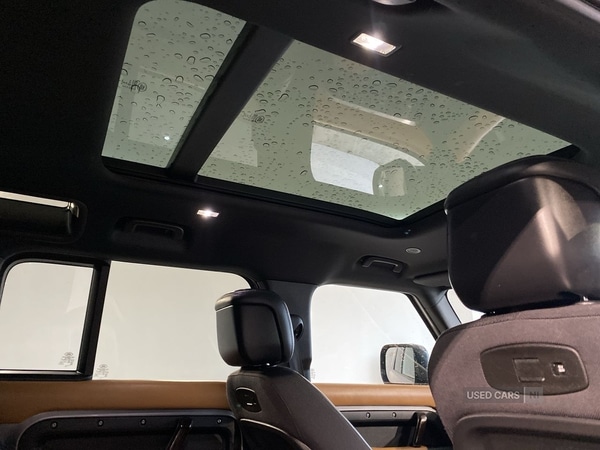 Used Land Rover Defender 2021 for sale - 76528264: Photo 21