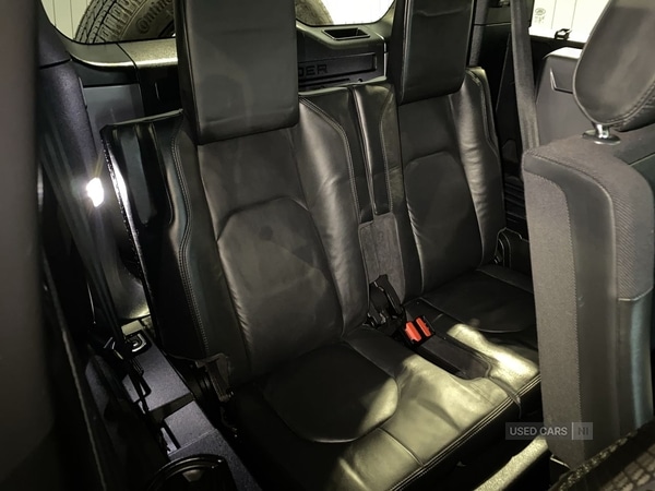 Used Land Rover Defender 2021 for sale - 76528264: Photo 23