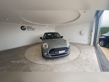 Used MINI Hatch 2017 for sale - 75624549: Photo