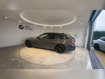 Used BMW 3 Series 2021 for sale - 76753607: Photo