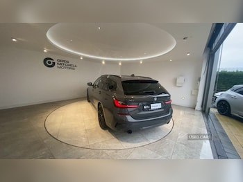 Used BMW 3 Series 2021 for sale - 76753607: Photo