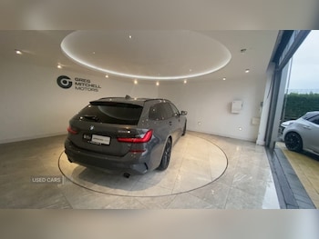 Used BMW 3 Series 2021 for sale - 76753607: Photo