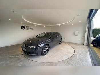 Used Volkswagen Golf 2023 for sale - 77684702: Photo