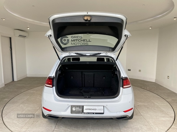 Used Volkswagen Golf 2018 for sale - 77884127: Photo 15