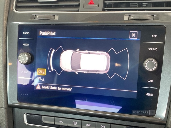 Used Volkswagen Golf 2018 for sale - 77884127: Photo 24