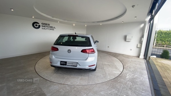 Used Volkswagen Golf 2018 for sale - 77884127: Photo 6