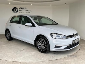 Used Volkswagen Golf 2018 for sale - 78959145: Photo