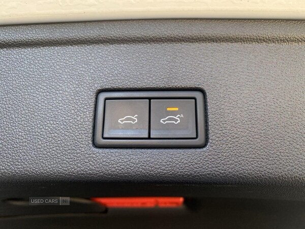 Used Volkswagen Touareg 2022 for sale - 76690583: Photo 16