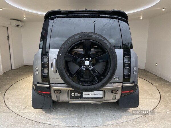 Used Land Rover Defender 2021 for sale - 76523167: Photo 14