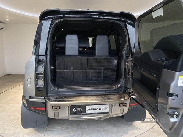 Used Land Rover Defender 2021 for sale - 76523167: Photo 15