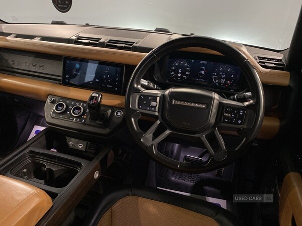 Used Land Rover Defender 2021 for sale - 76523167: Photo 19