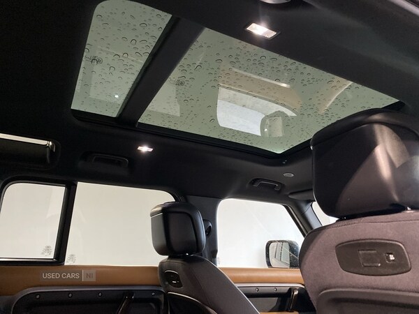 Used Land Rover Defender 2021 for sale - 76523167: Photo 21