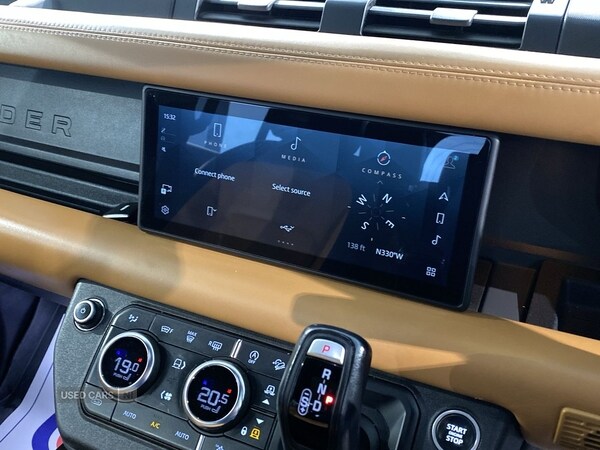 Used Land Rover Defender 2021 for sale - 76523167: Photo 25