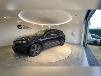 Used Volkswagen Touareg 2024 for sale - 77426742: Photo