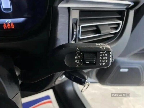 Used Porsche Macan 2022 for sale - 76998611: Photo 24