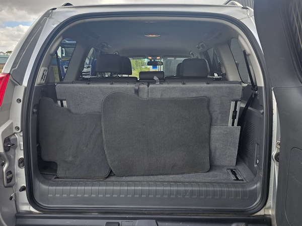 Used Toyota Landcruiser 2010 for sale - 75683799: Photo 14