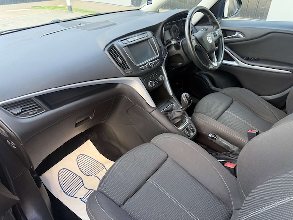 Used Vauxhall Zafira Tourer 2018 for sale - 75379435: Photo 10