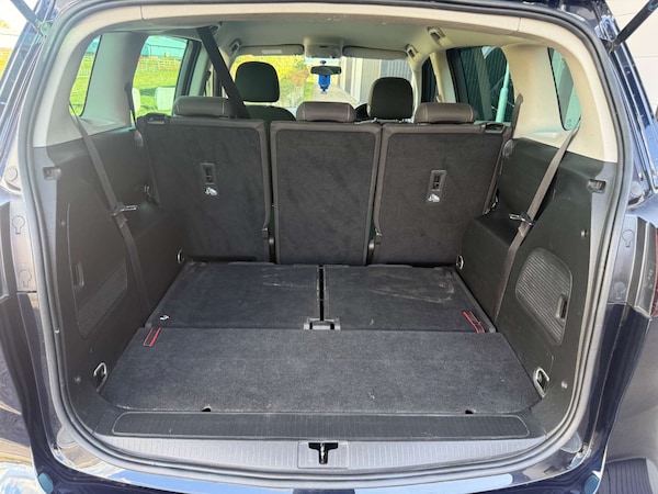 Used Vauxhall Zafira Tourer 2018 for sale - 75379435: Photo 17