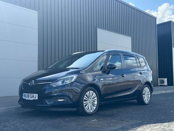 Used Vauxhall Zafira Tourer 2018 for sale - 75379435: Photo 2