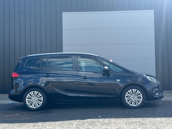 Used Vauxhall Zafira Tourer 2018 for sale - 75379435: Photo 3