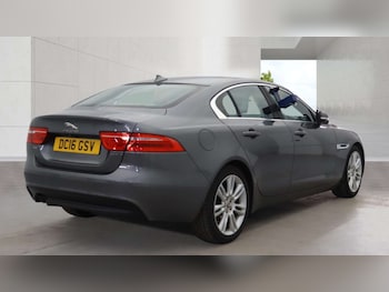 Used Jaguar XE 2016 for sale - 78456154: Photo