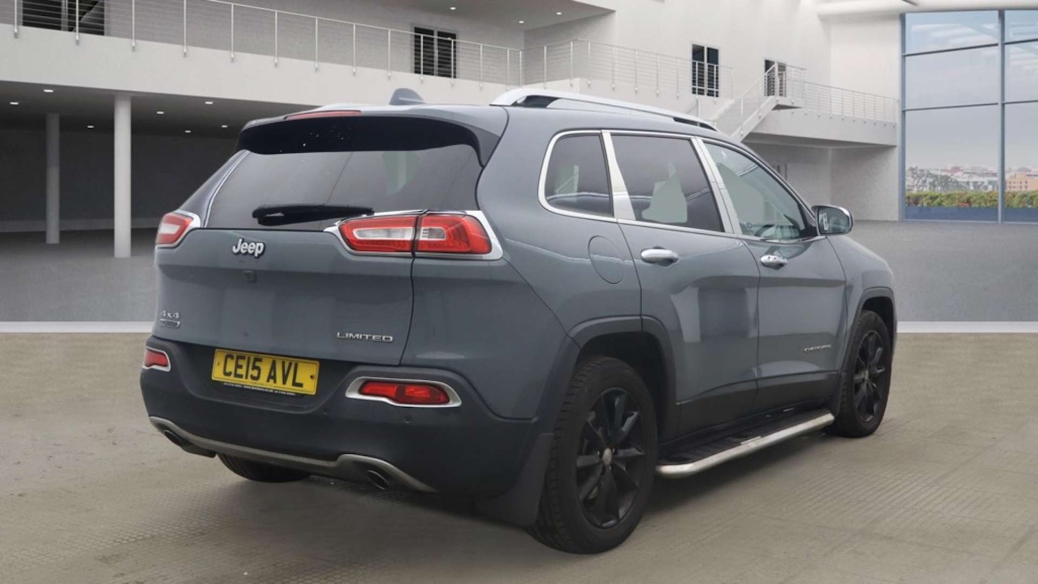 Used Jeep Cherokee 2015 for sale - 77569728: Photo 3