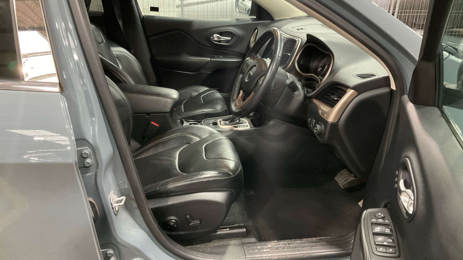 Used Jeep Cherokee 2015 for sale - 77569728: Photo 7