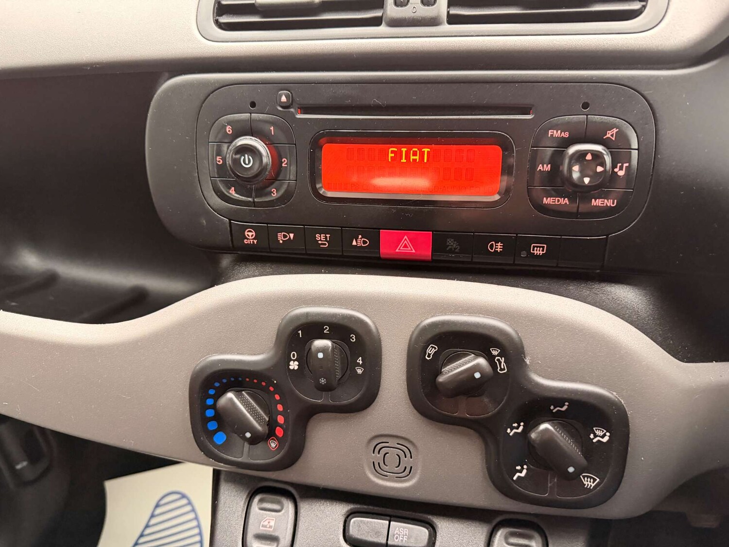 Used Fiat Panda 2015 for sale - 77417566: Photo 11