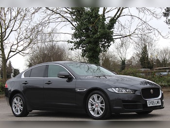 Used Jaguar XE 2015 for sale - 78788771: Photo