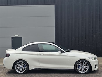 Used BMW 2 Series 2015 for sale - 75330589: Photo