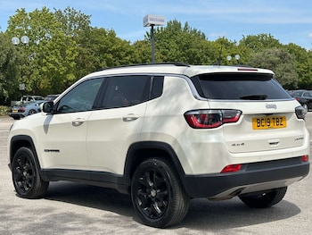Used Jeep Compass 2019 for sale - 79541435: Photo